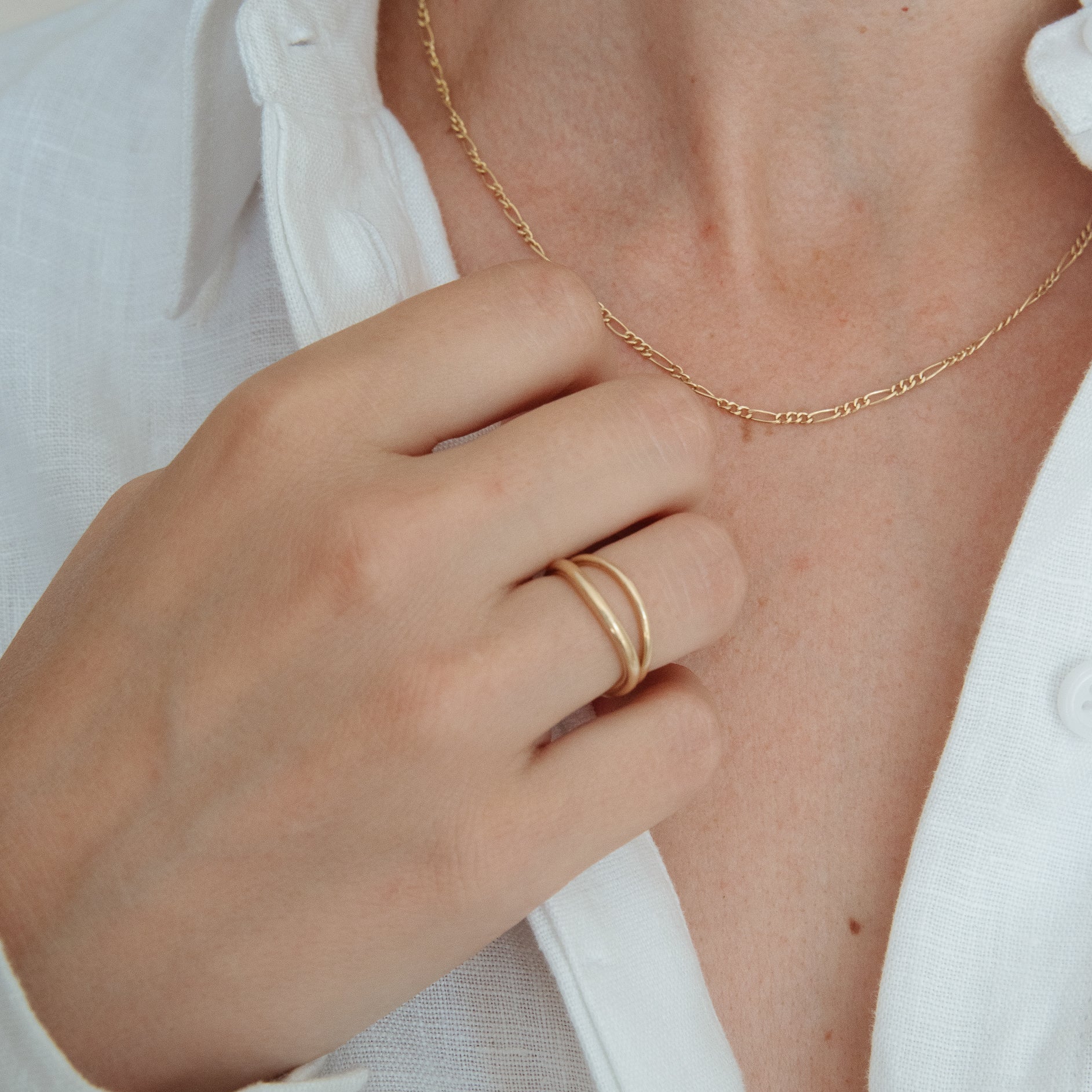 Anillo de oro 18k hecho a mano en Barcelona – Oretta